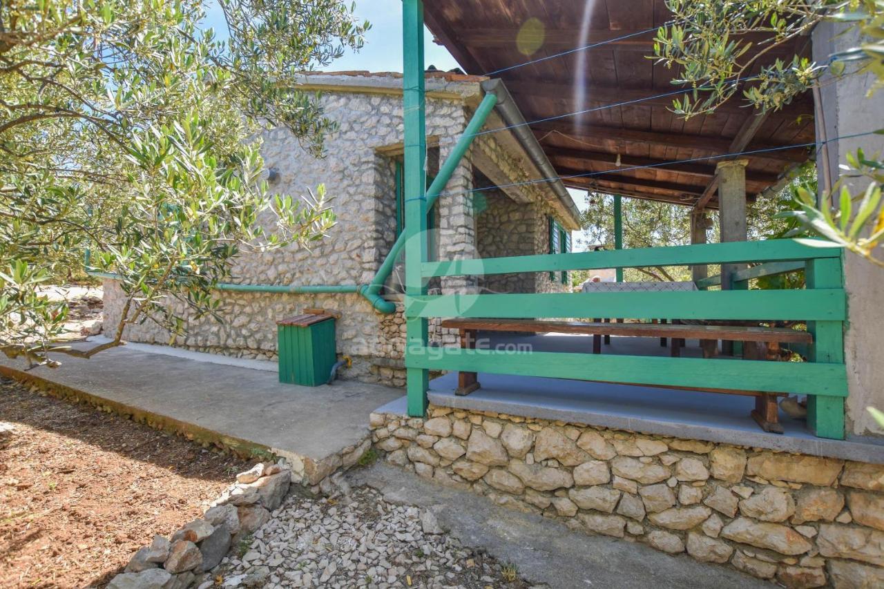 House Oliva Villa Tkon Luaran gambar